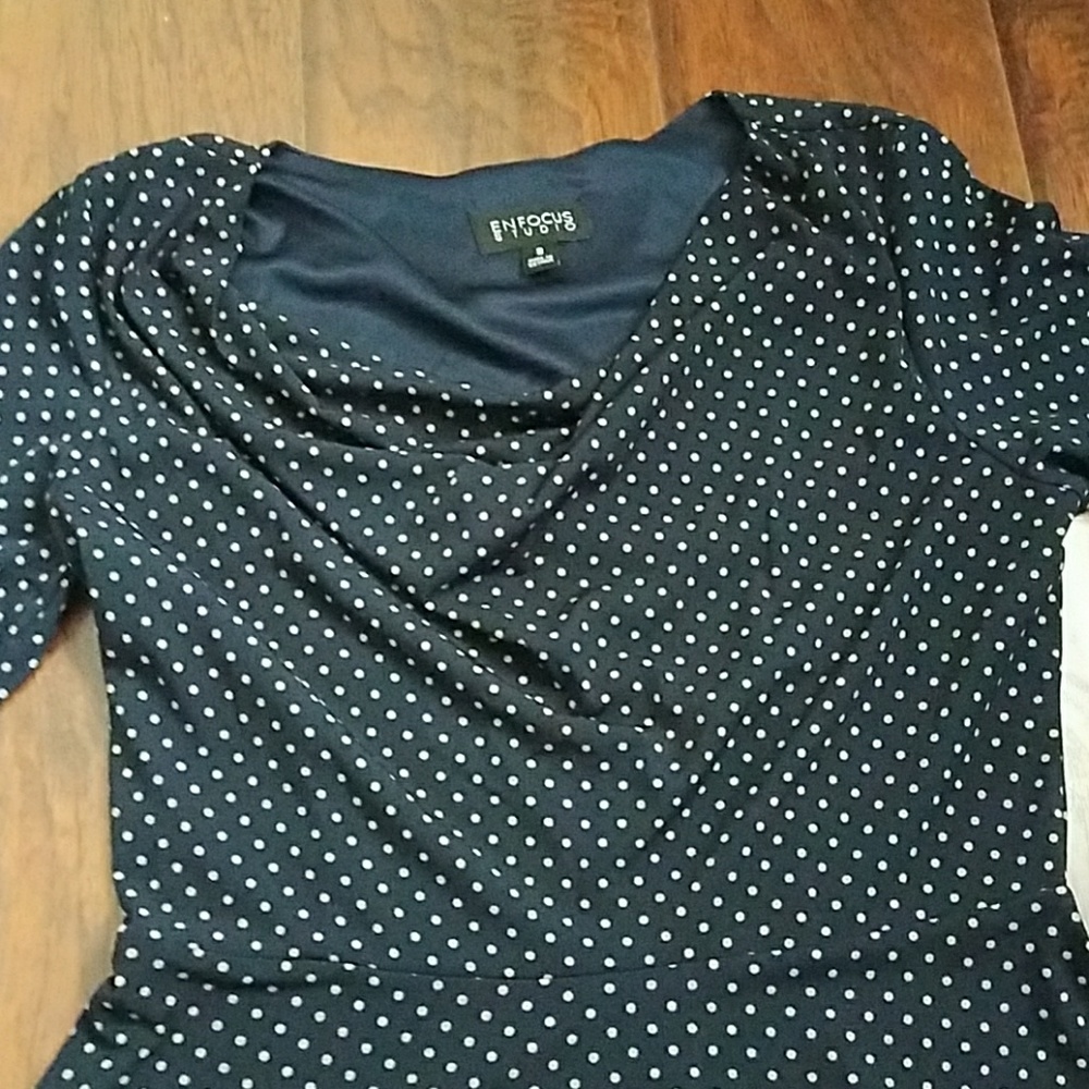 Dress - Picture 2 of 3